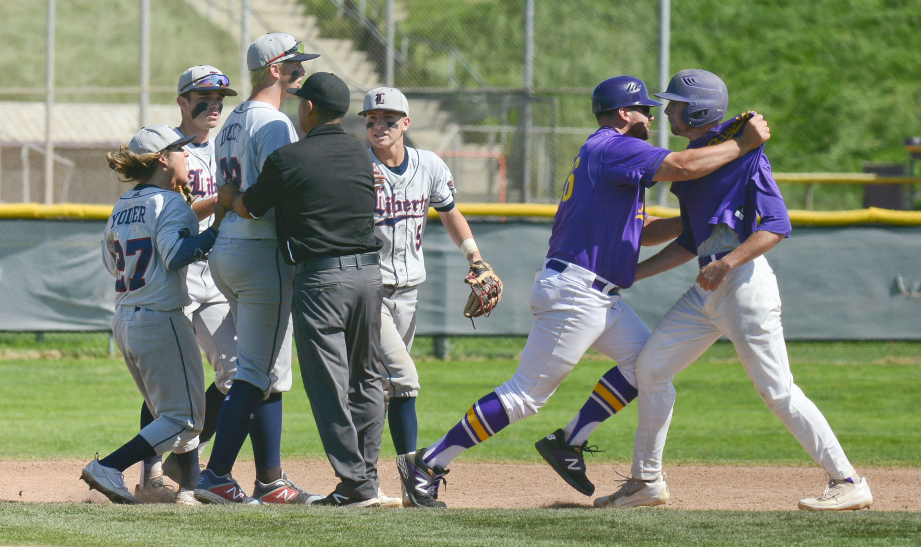 051119 Liberty RHS baseball 12.jpg